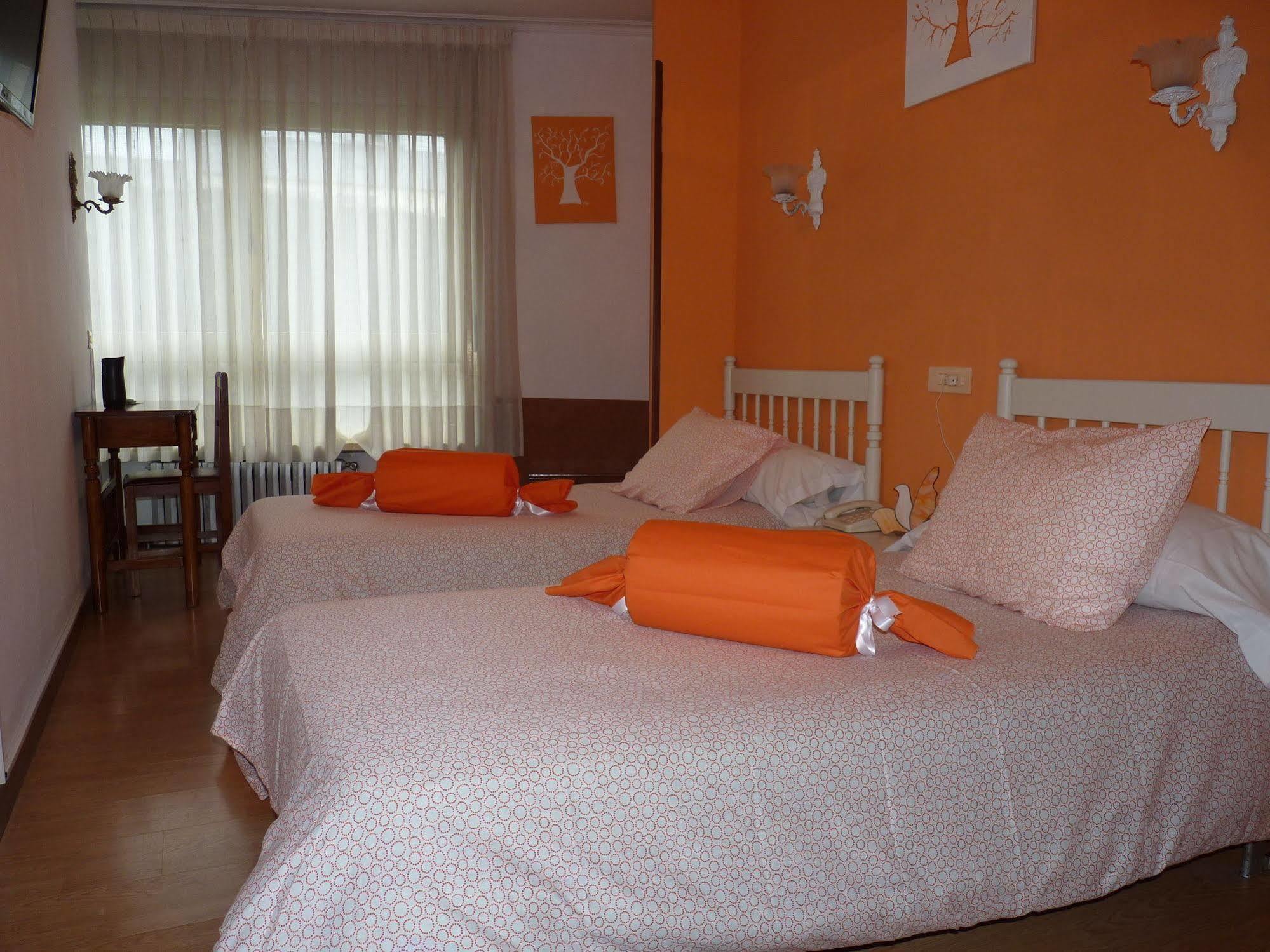 Hotel Espana Луго Екстериор снимка